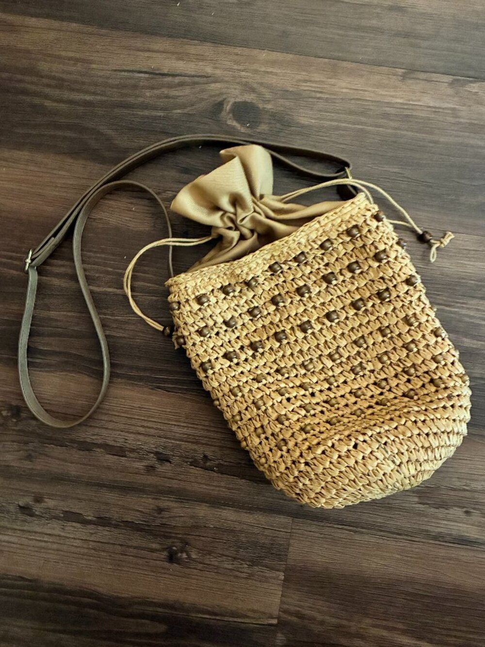 Vintage Sun N Sand Est 1986 woven crossbody drawstring bucket bag